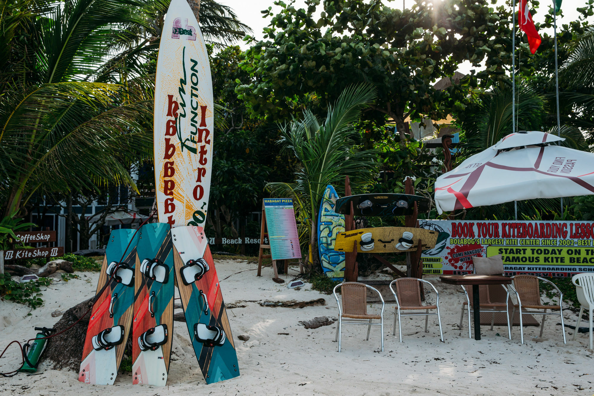 Aissatou Beach Resort Balabag  Exterior photo